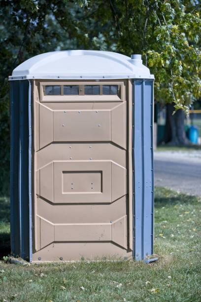 Best Porta potty rental near me  in Cadillac, MI
